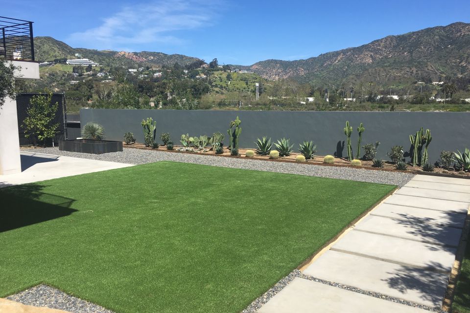 Residential landscape 8
