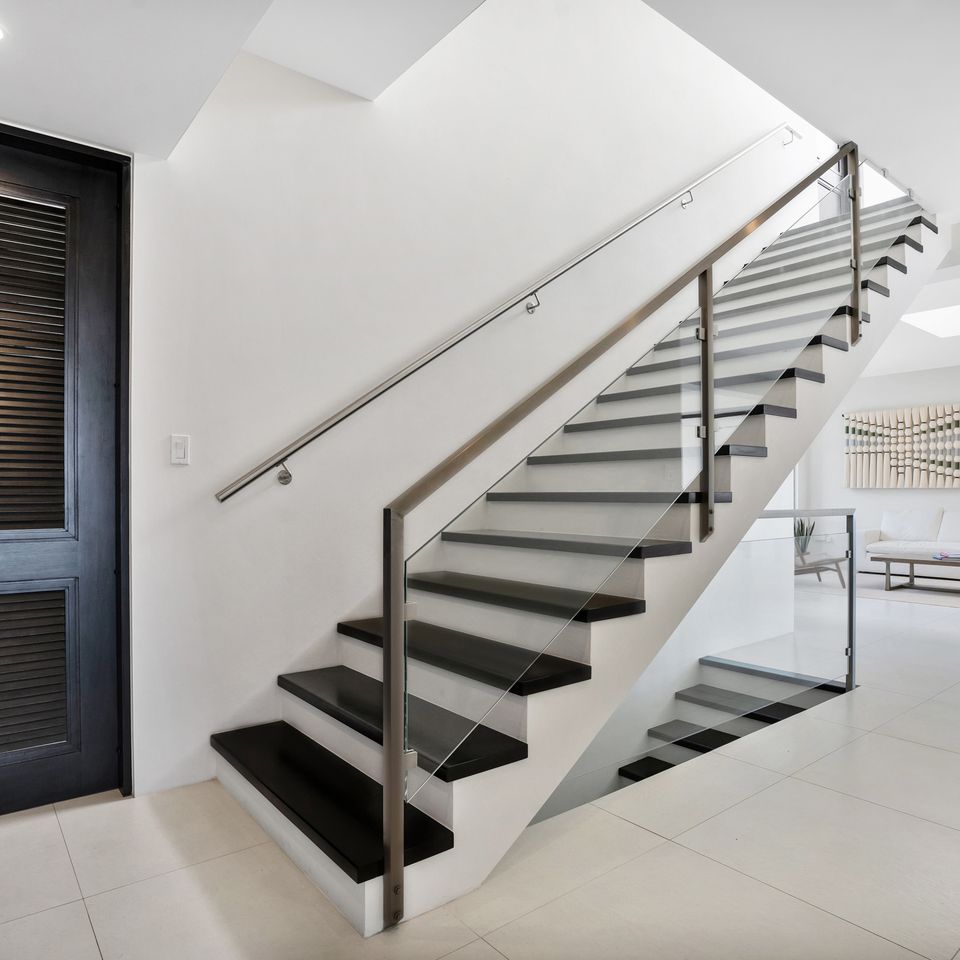 114 tre casa azu rev  124 744 991