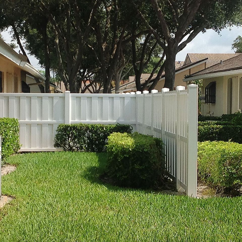 White Breckenridge Fence in Twin Falls