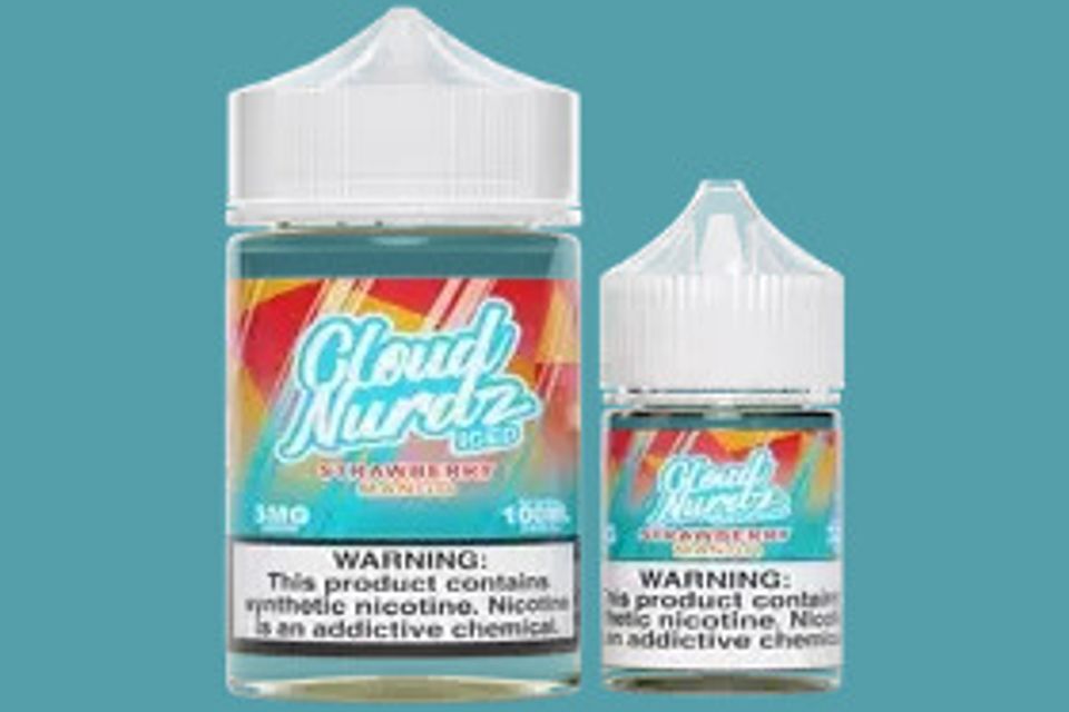 Cloud Nurdz Strawberry Mango Iced