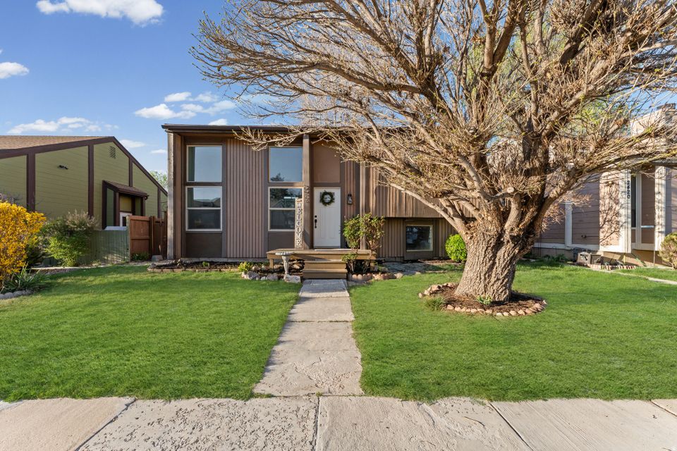 2145859 30ff0ed868c9337f8c516f2d1561aba1 69c462f31c89a