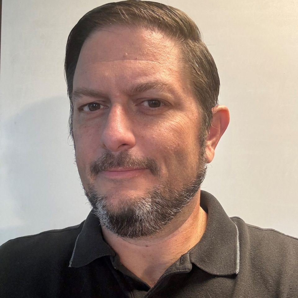 Peters w 2024 12 03 bio pic scaled e1737061168755