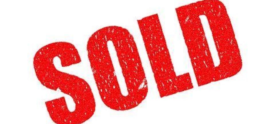 Sold sign 20180213 19927 12lcne7