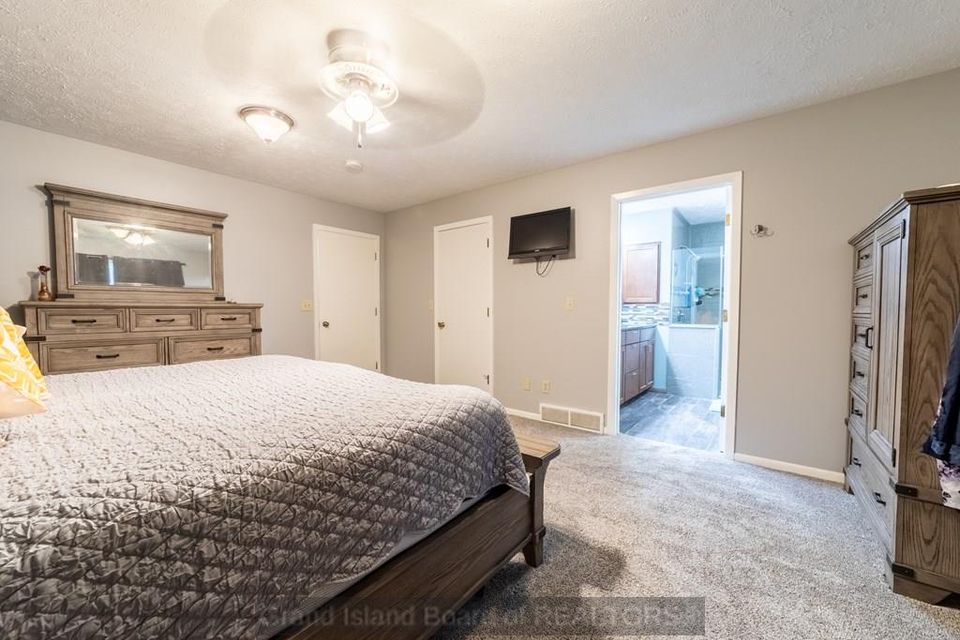 3127 woodridge blvd grand island ne 68801 c 6