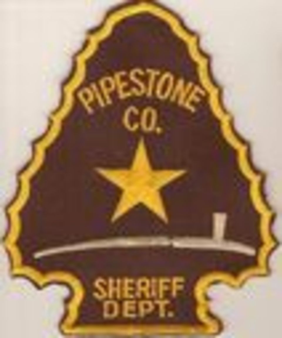 Thumb pipestone county sheriff department patch minnesota 220140605 25838 1dqlm37