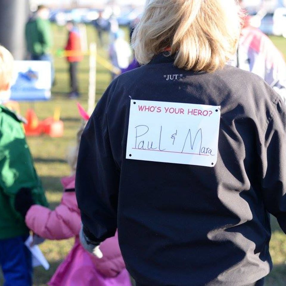 Runners back sign