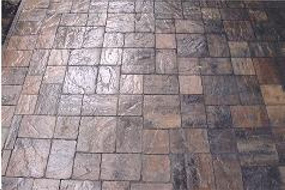Paver220160927 15356 1l3m10q