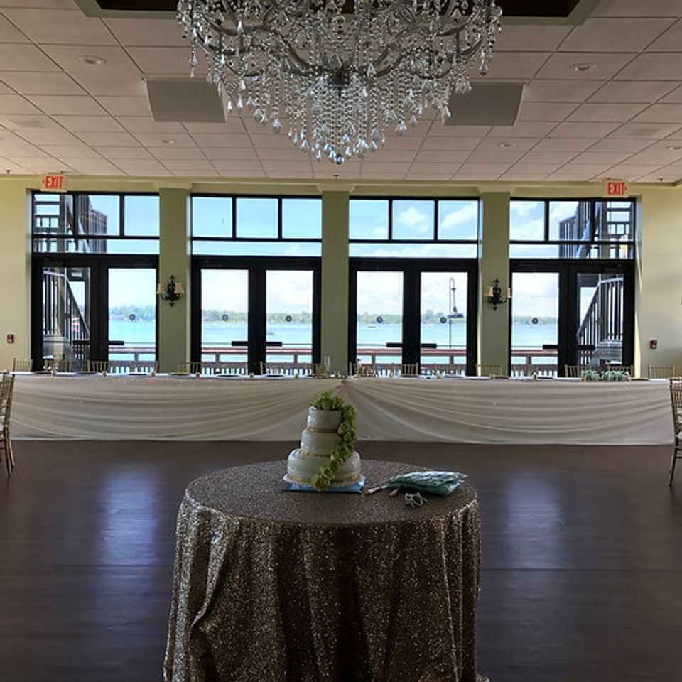 3f30c3 5b18fc43b3814e7396caa609b326c105 mv2