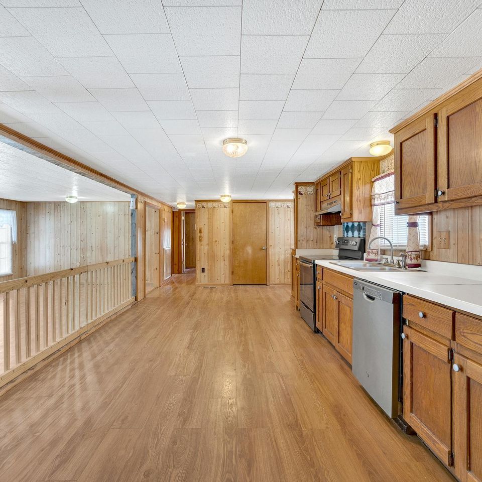 118 stagecoach dr interiors 7