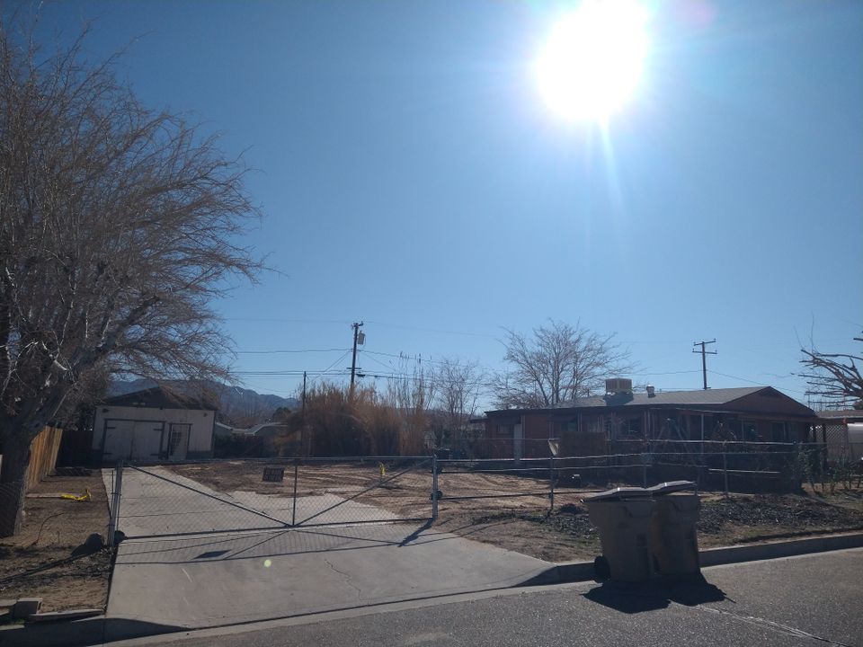 Iamage of the finished city lot that was Cleared and Prepped