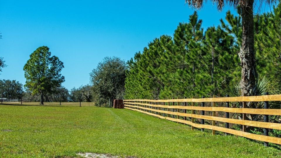 Twin Falls Idaho Cedar Split Rail Fence