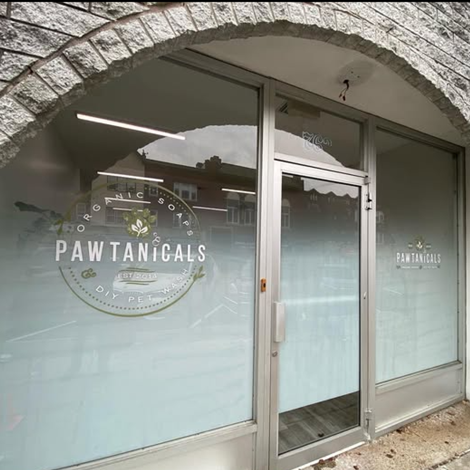 Commercial window frosting privacytinting expert installer hudsoncounty newjersey jerseycity