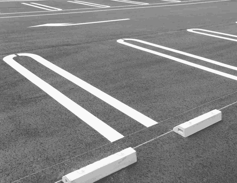 Parking lot