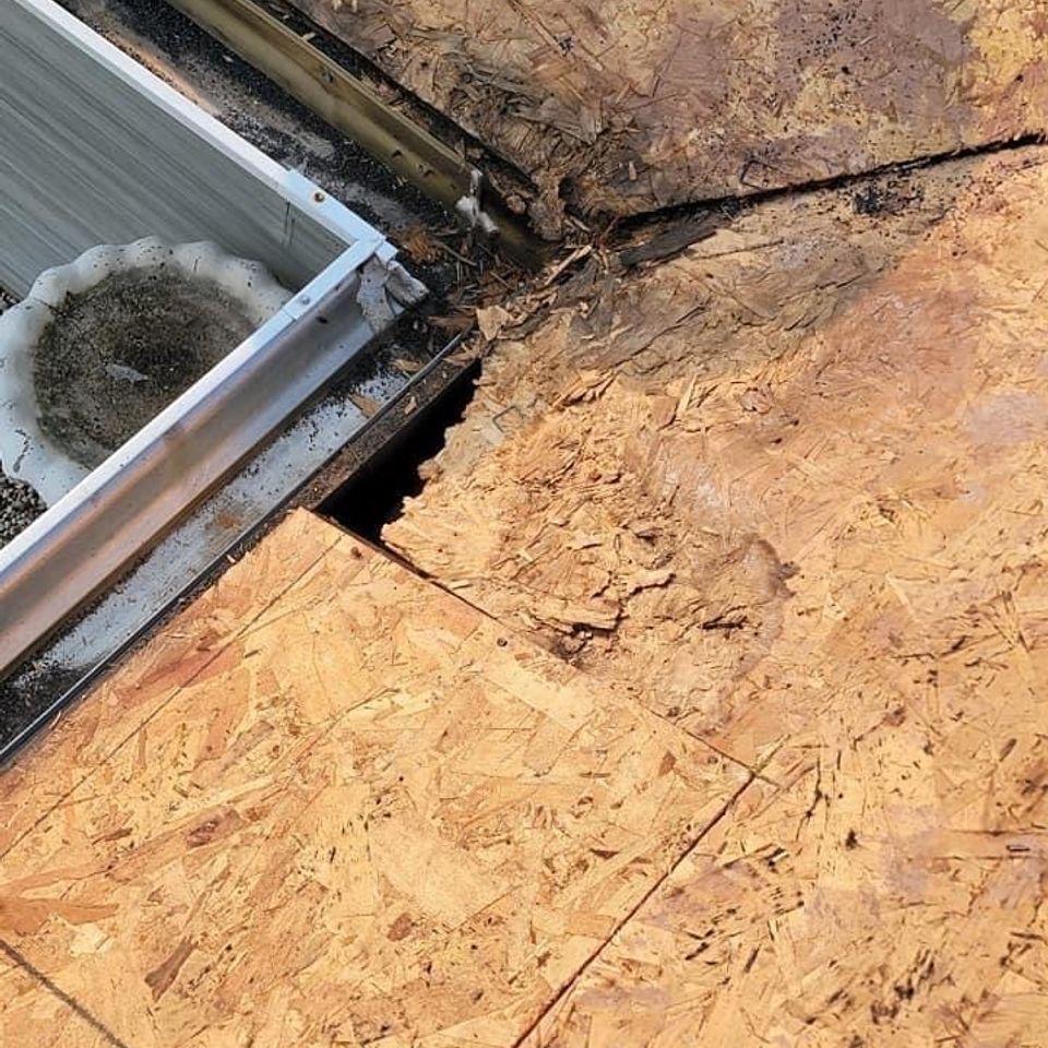 Roof damage decking kimberly wi