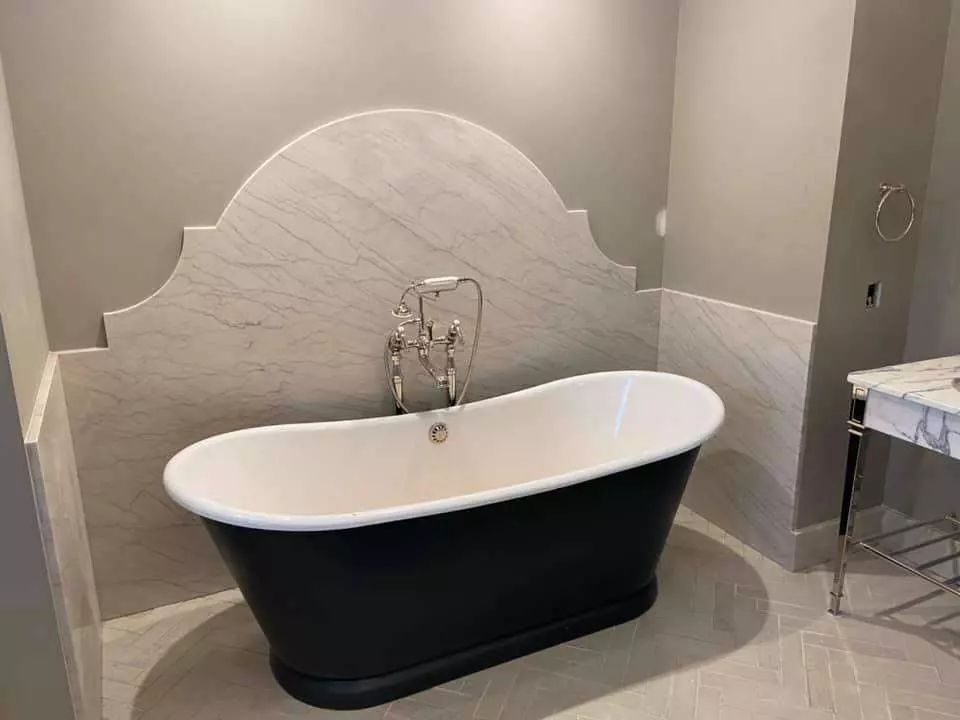 La fox bath tub services
