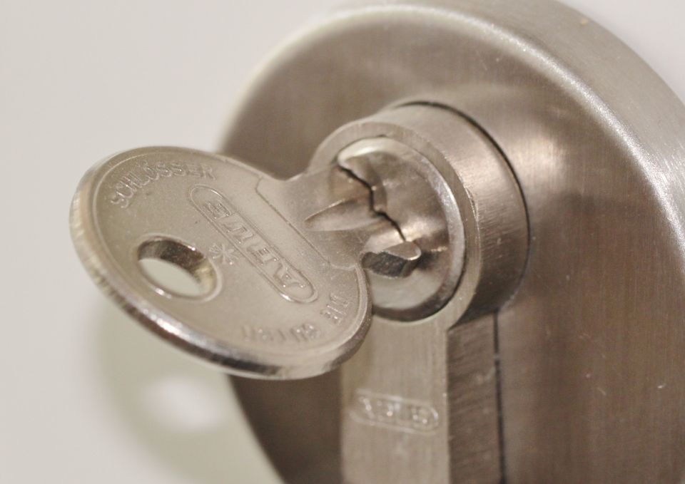 Door lock g46d5d7c6c 1920