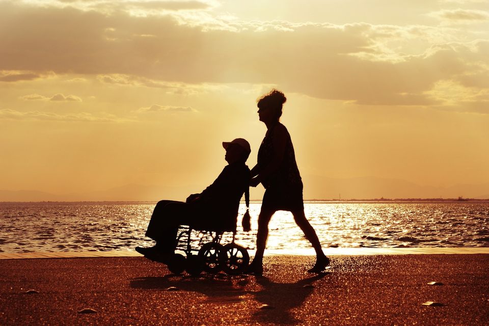 Wheelchair g8c09e9306 1920
