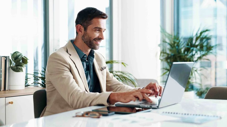 Why Agencies Prefer White Label Website Builders