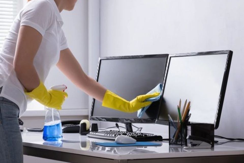 Office cleaning 06