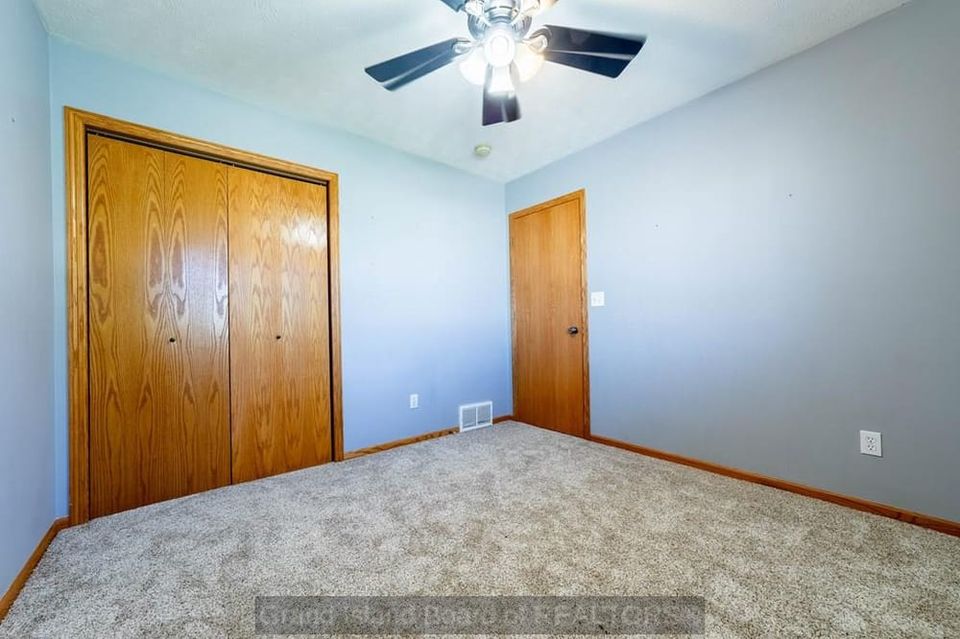911 e south st b 9
