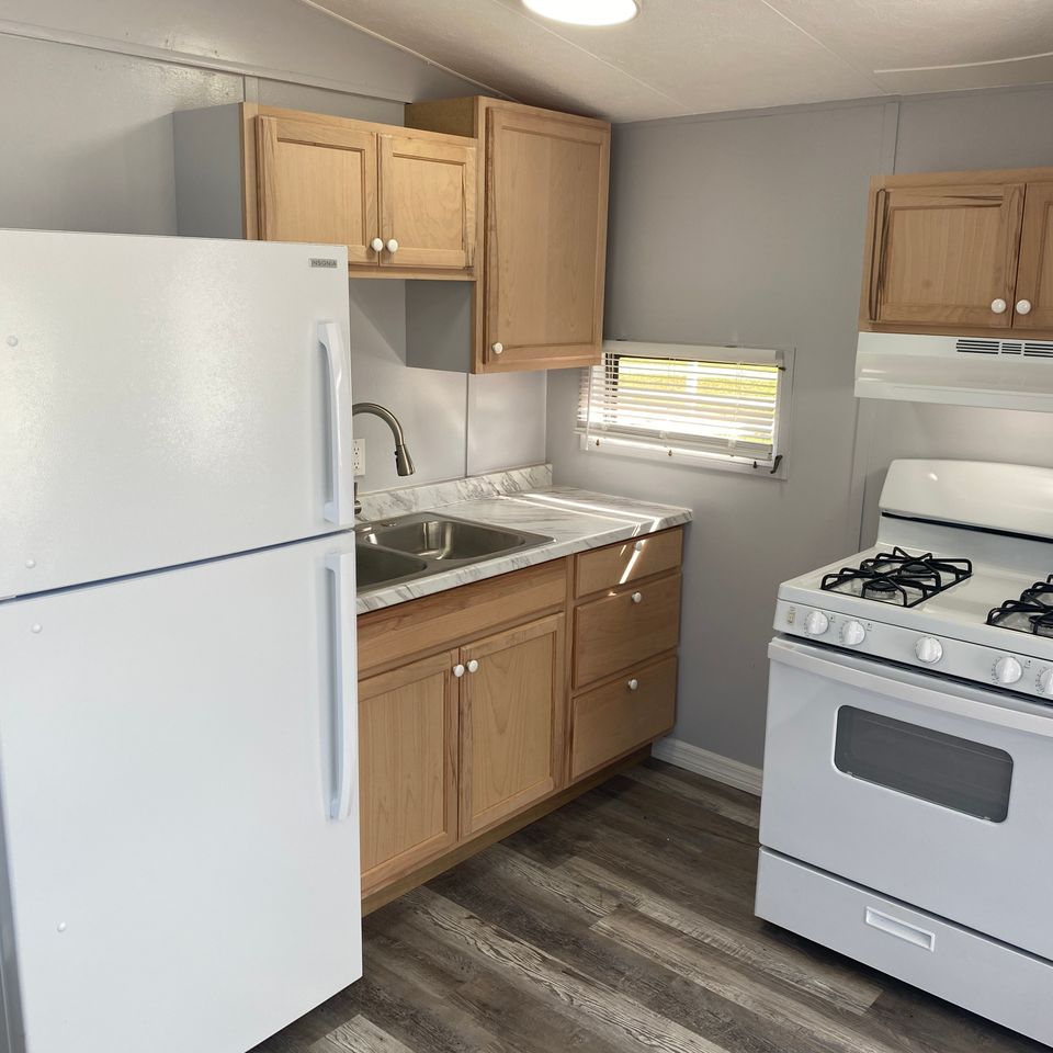 Lot 41 appliances