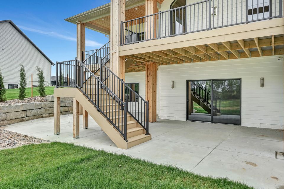 3611 tree line dr 83