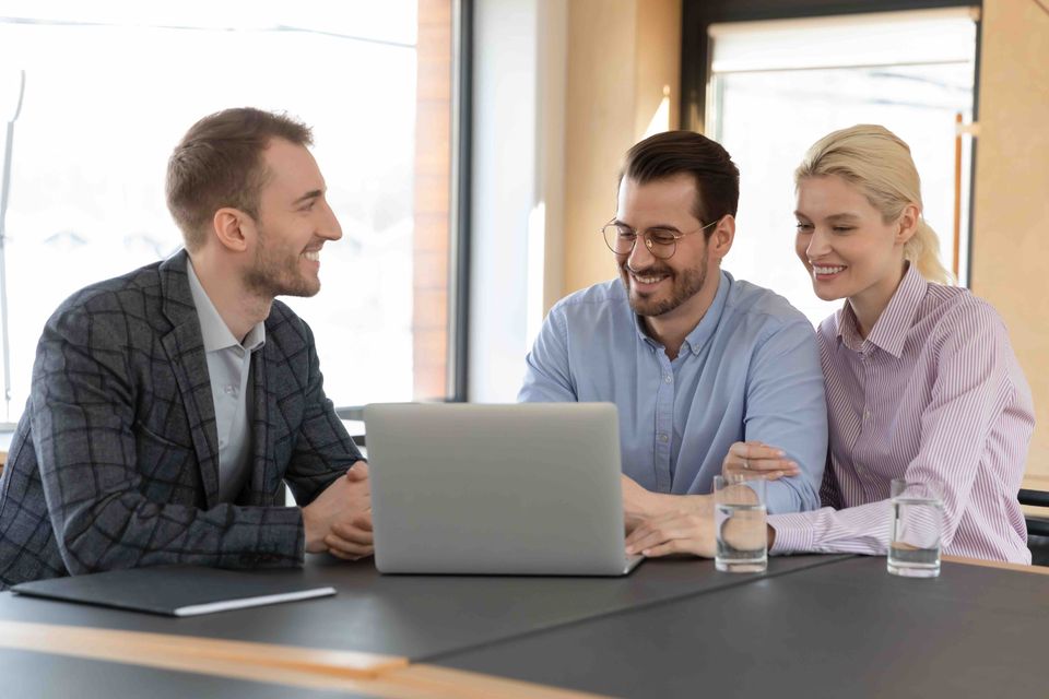 How to present a website demo to a prospect  a proven method for success