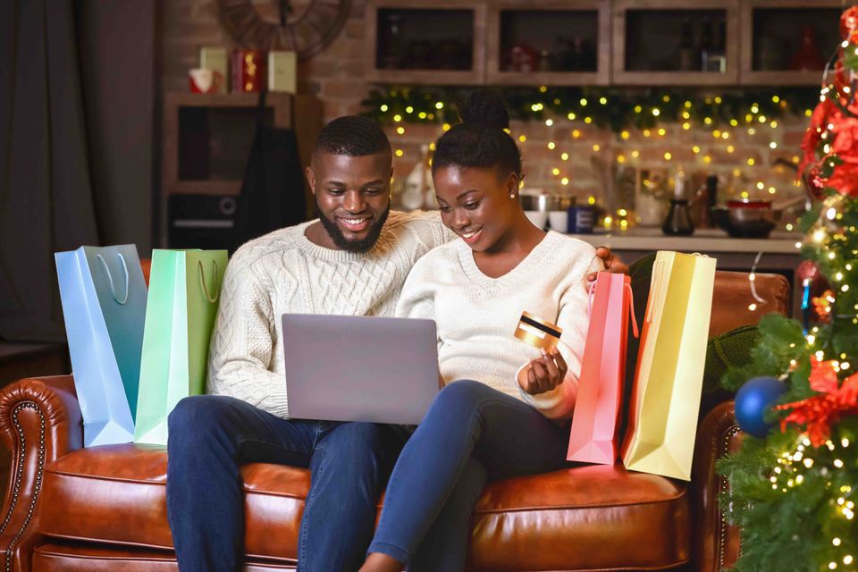 Siteswan 5 reasons why a small business needs a new website before the busy holiday season 