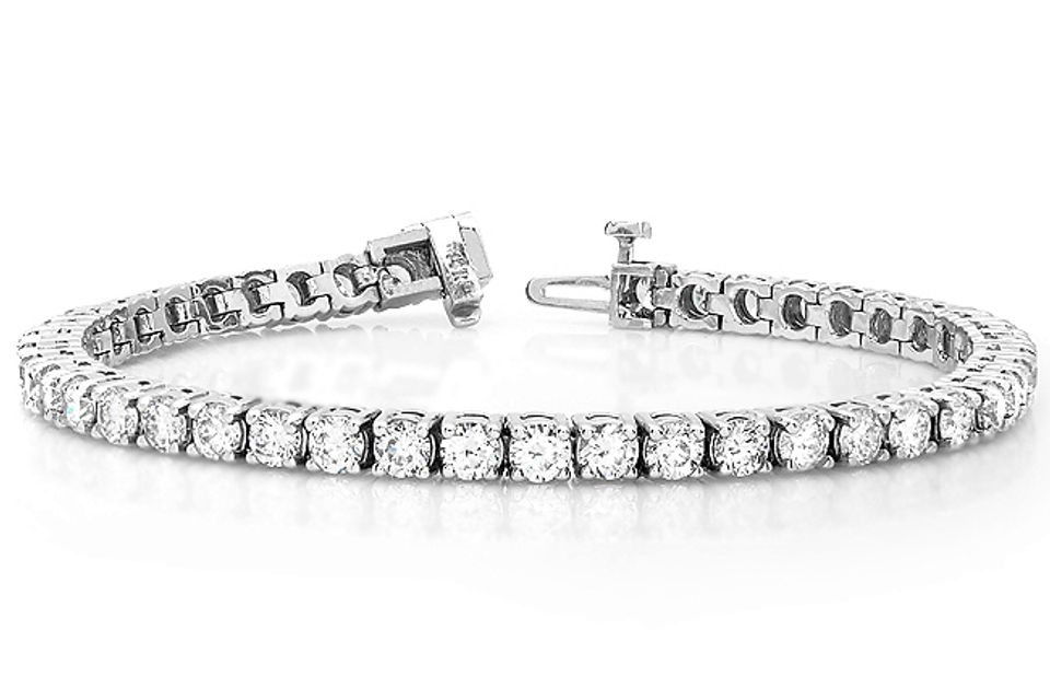 Diamond tennis bracelet