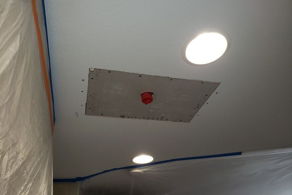 O (13)