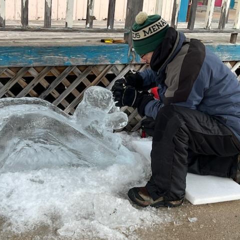 Ice carving 2024 72