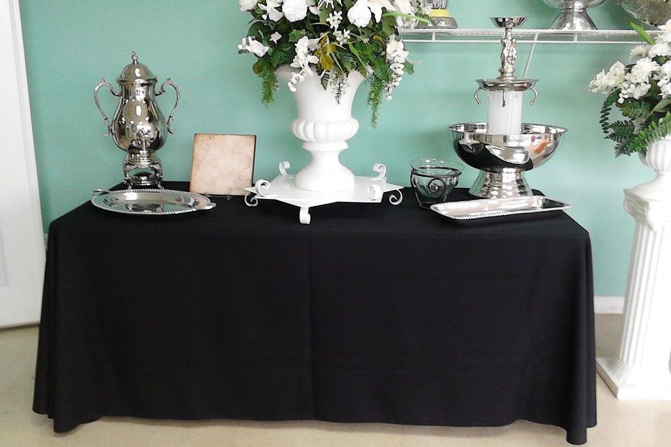 Black tablecloth20150210 29348 1qw2k87