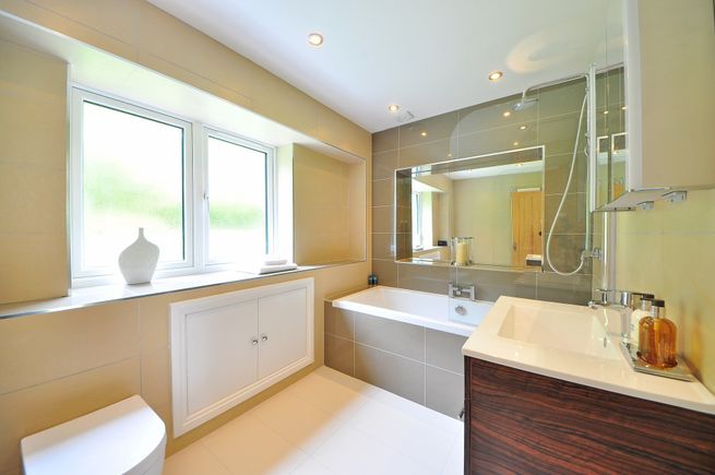 Bathroom 57e3d6454b 1920