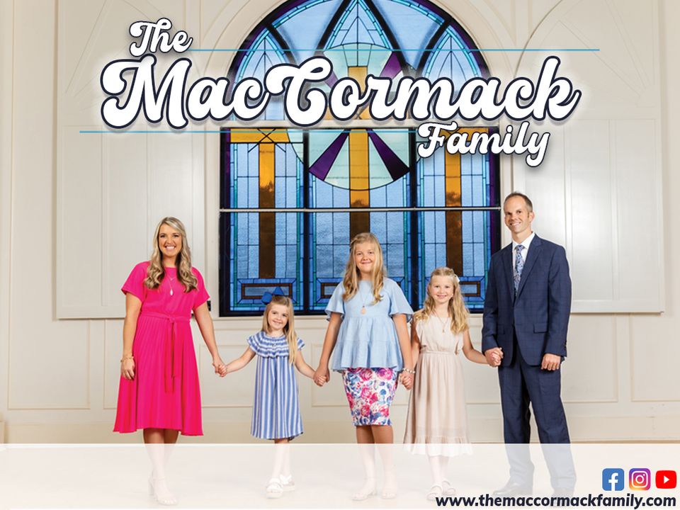 Maccormack family 2024 sm 2