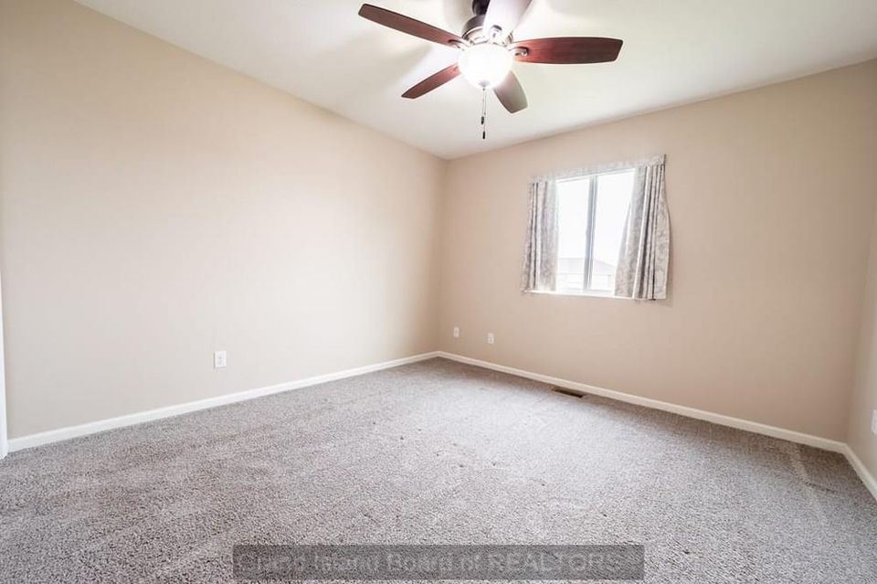 2104 ebony lane grand island c 5