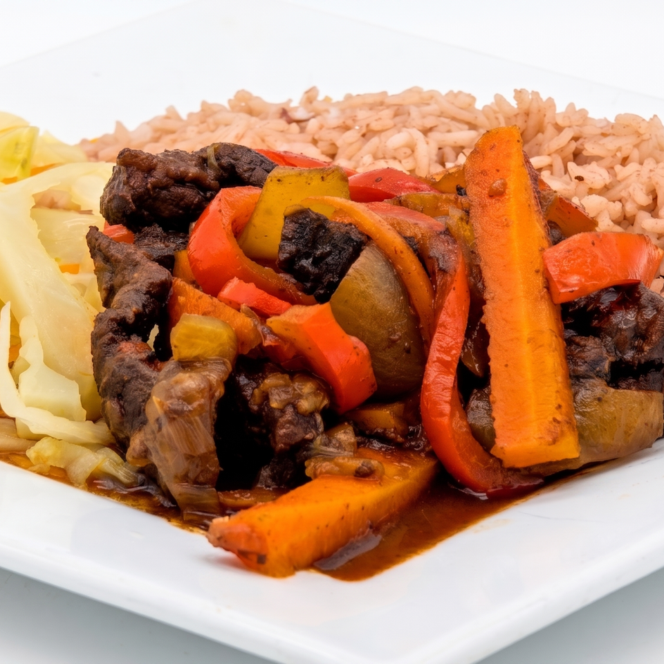 Jamaican style cuisine pepper steak (1)