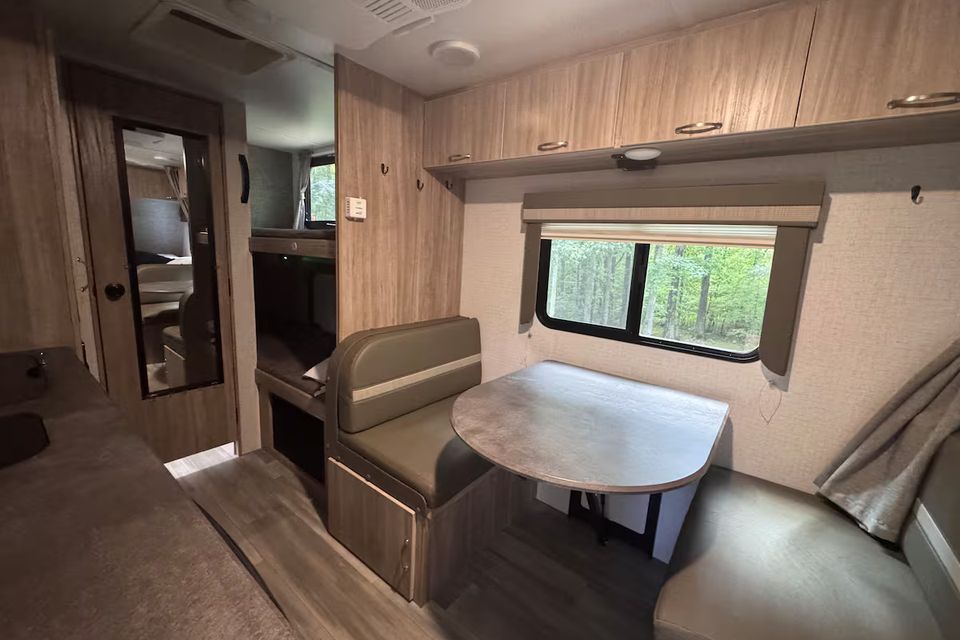 Acb736c5 fcf5 4c66 92f0 817a1a2a4e29