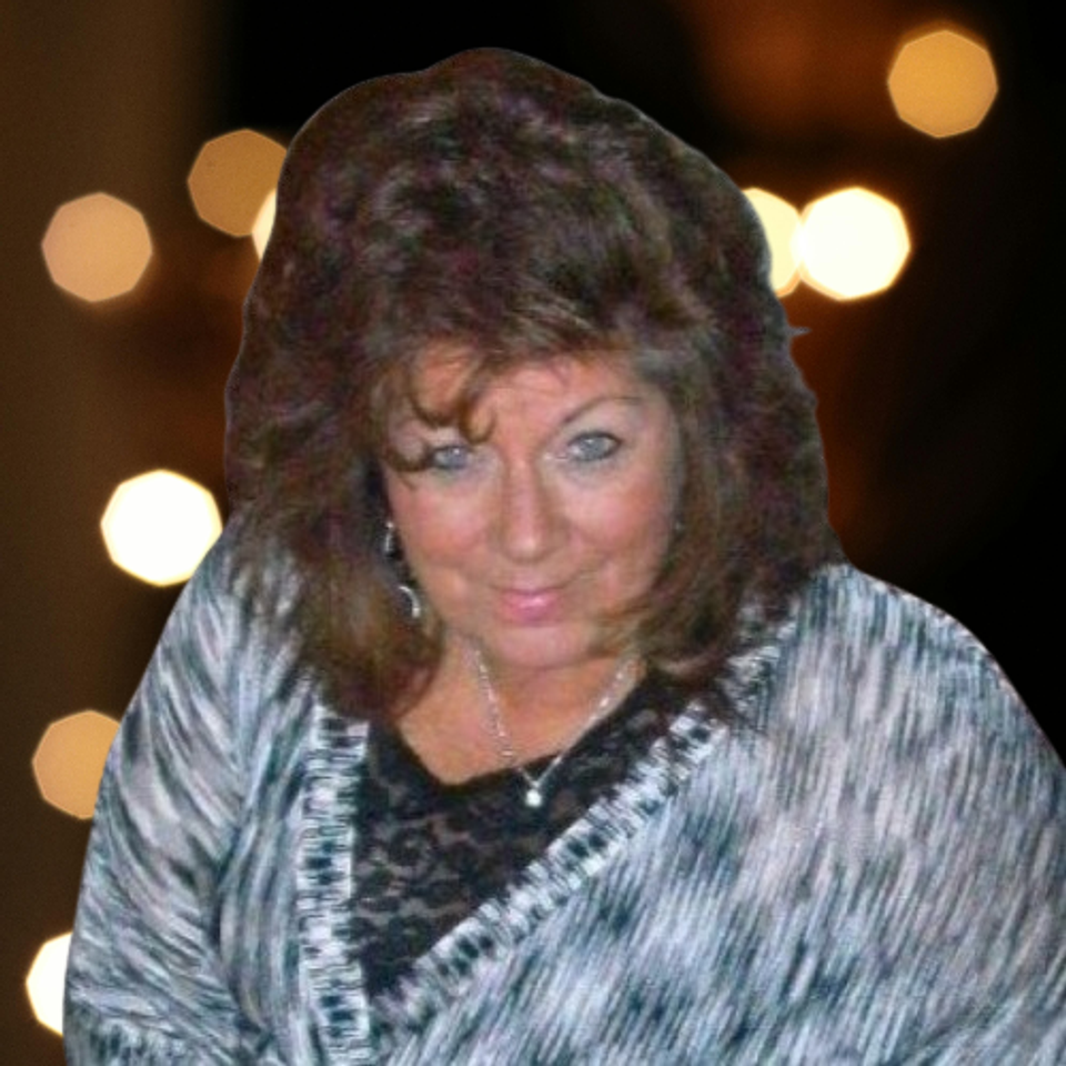 Myra carden gold lights bg