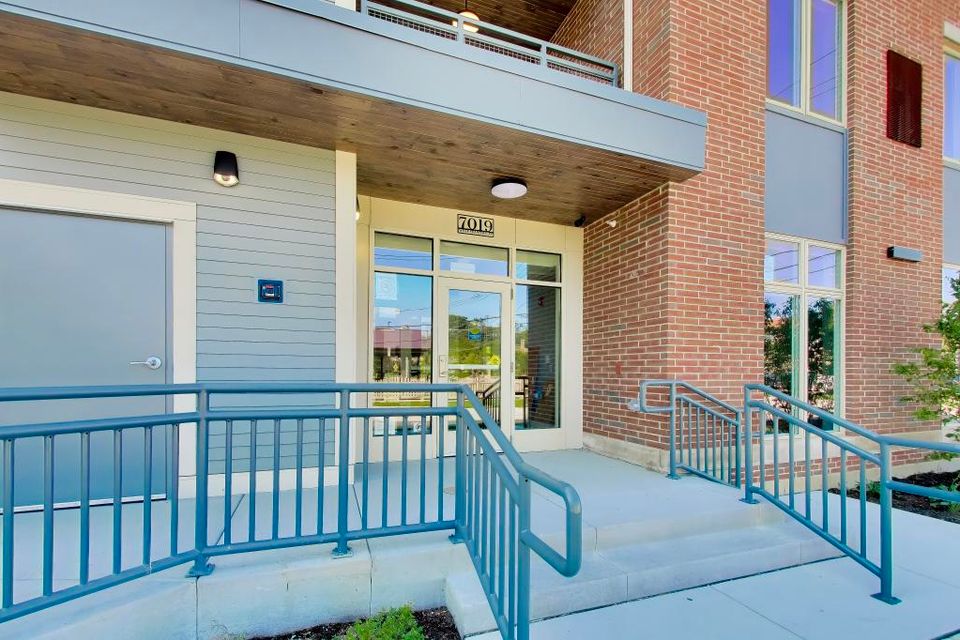 Brush hill apartments (2)