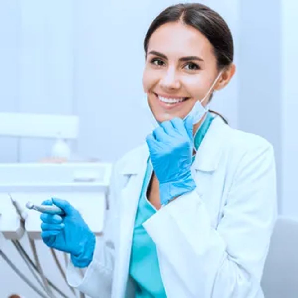 Choose from a network of dentists 960x original