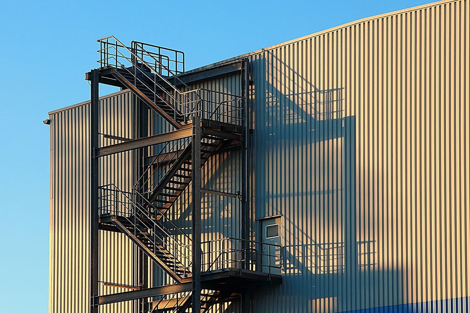 Industry g0f7db0e0d 1920