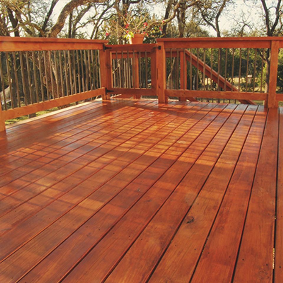 Redwood decking example 120180117 6701 jfqjyu