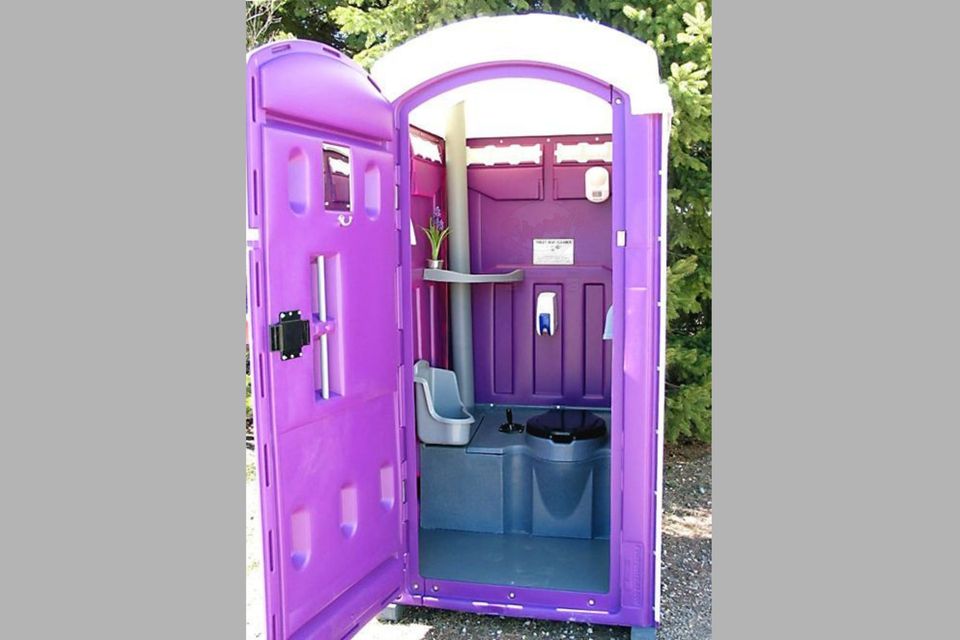 flushable portable toilet rental