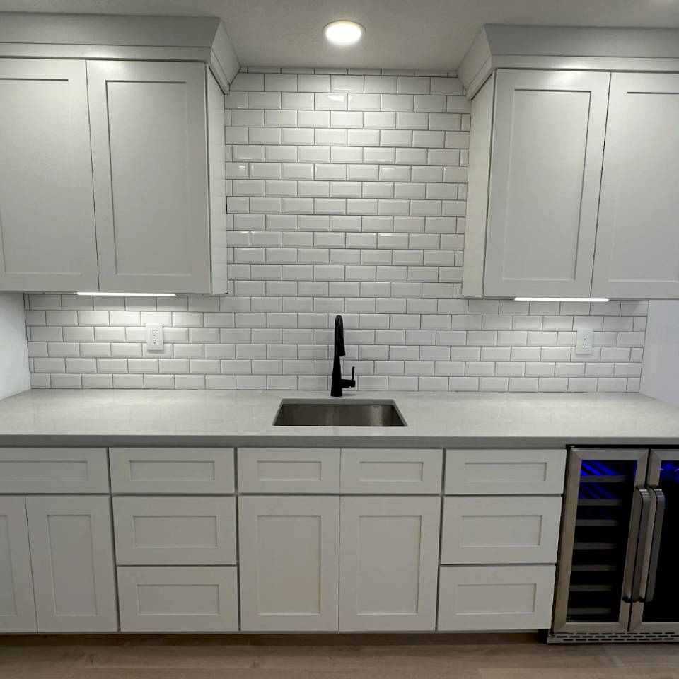 Cabinet 3