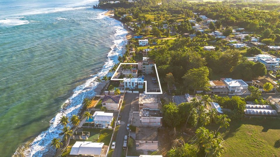 033 trevisuality ocean view castle apt 7 rincon 33 348 3