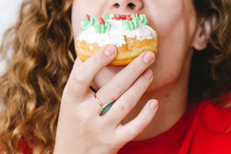 Foods that cause inflammation and how it affects your skin