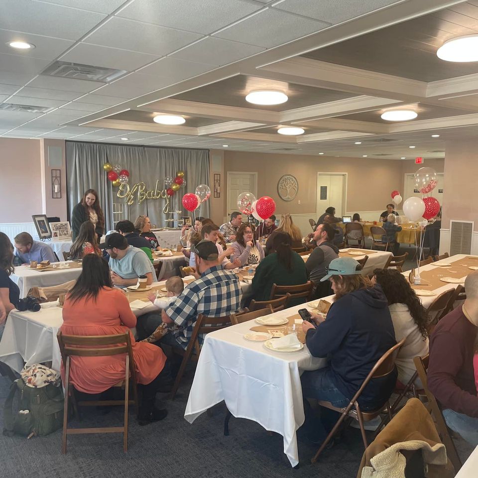 Hhall baby shower