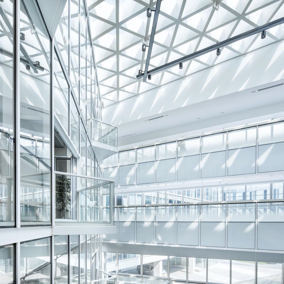 Lycs architecture akij95mmus8 unsplash