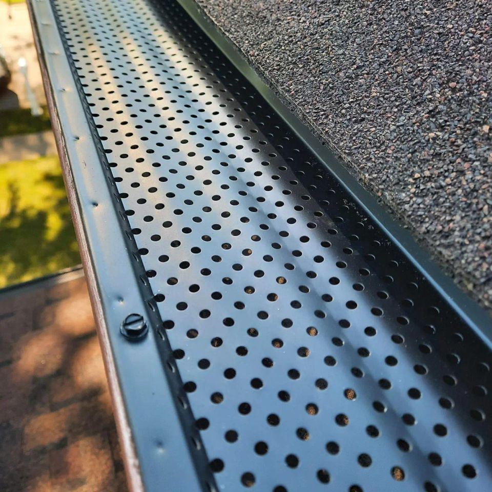 Shur flo gutter guard contractor 02 1536x2048