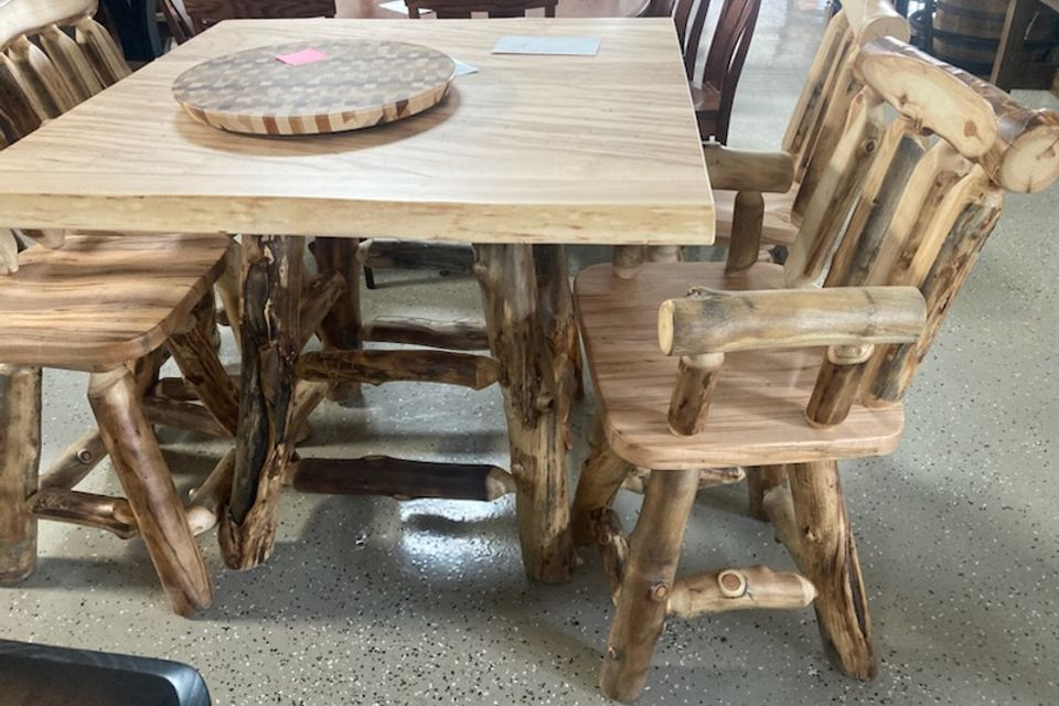Add dining room 9